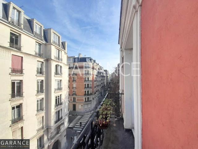 Vente Appartement 2 pièces 42 m2 Paris 18ème