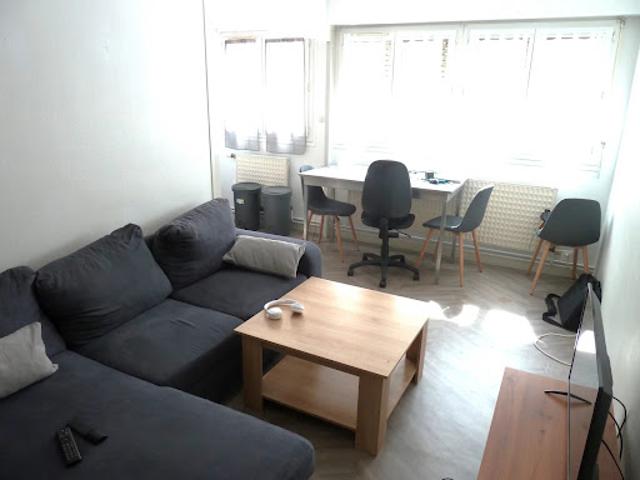 Vente Appartement 2 pièces 42 m2 Saintes