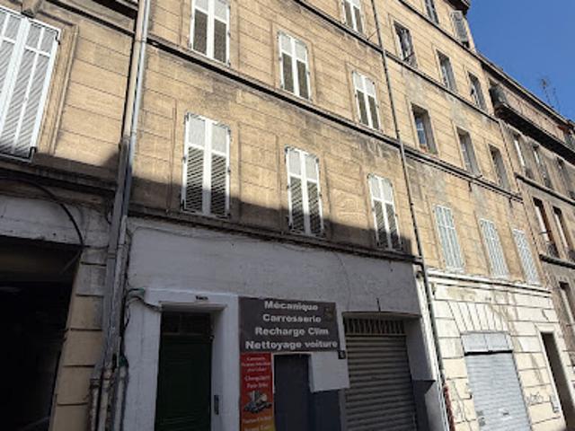 Vente Appartement 2 pièces 47.15 m2 Marseille 3ème