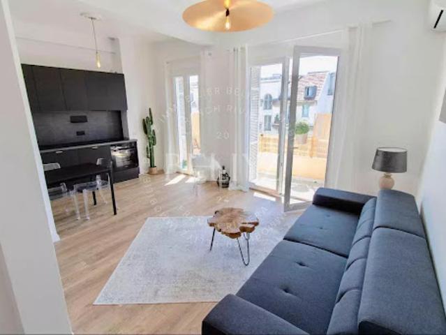 Vente Appartement 2 pièces 47 m2 Nice