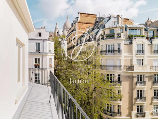 Vente Appartement 2 pièces 47 m2 Paris 18ème