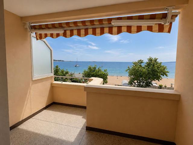 Vente Appartement 2 pièces 44.6 m2 Frejus