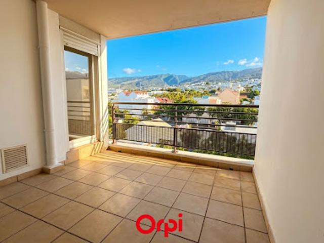 Vente Appartement 2 pièces 44.11 m2 Saint denis chaudron