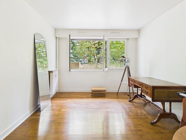 Vente Appartement 2 pièces 44.3 m2 Paris 20ème