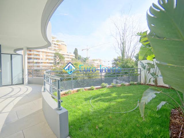 Vente Appartement 2 pièces 44 m2 Beausoleil