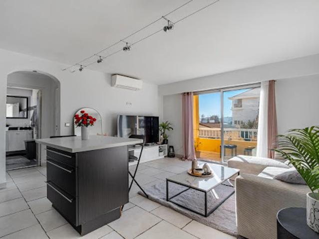 Vente Appartement 2 pièces 44 m2 Frejus