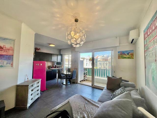 Vente Appartement 2 pièces 44 m2 Nice