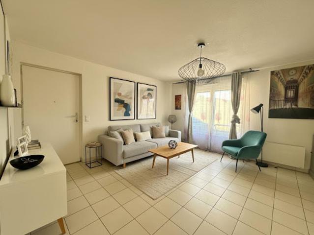 Vente Appartement 2 pièces 44 m2 Ris Orangis