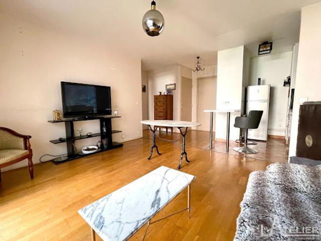 Vente Appartement 2 pièces 44 m2 Suresnes