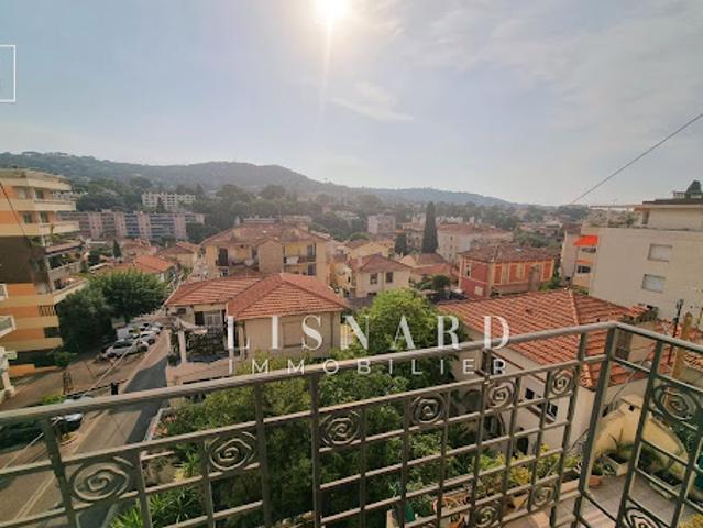 Vente Appartement 2 pièces 45.42 m2 Le Cannet