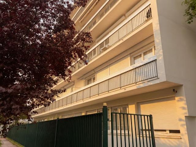 Vente Appartement 2 pièces 45.47 m2 La Varenne Saint Hilaire