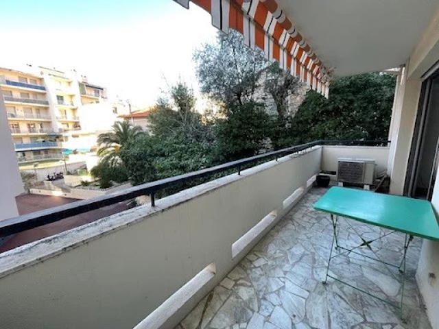 Vente Appartement 2 pièces 45.85 m2 Le Cannet