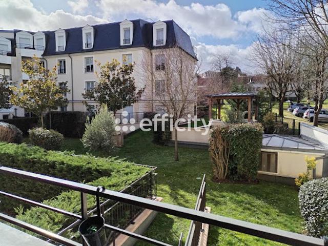 Vente Appartement 2 pièces 48 m2 Saint Cyr l'Ecole