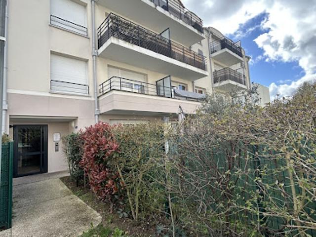 Vente Appartement 2 pièces 45 m2 Viry chatillon
