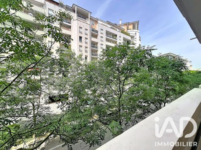 Vente Appartement 2 pièces 45 m2 Courbevoie