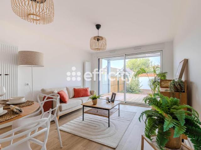 Vente Appartement 2 pièces 45 m2 Merignac