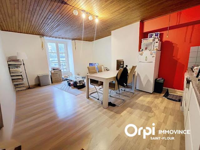 Vente Appartement 2 pièces 45 m2 Murat