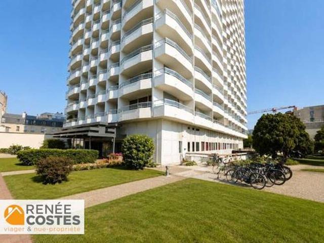 Vente Appartement 2 pièces 47 m2 Paris 18ème