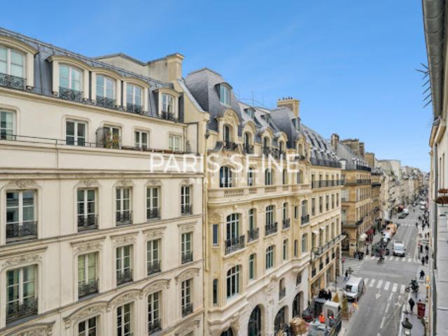 Vente Appartement 2 pièces 46.73 m2 Paris 1er