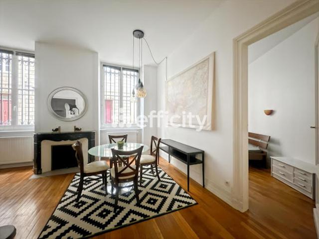 Vente Appartement 2 pièces 46.79 m2 Bordeaux