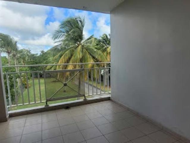 Vente Appartement 2 pièces 46.7 m2 Sainte Anne