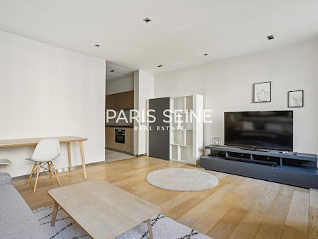 Vente Appartement 2 pièces 46.93 m2 Paris 1er