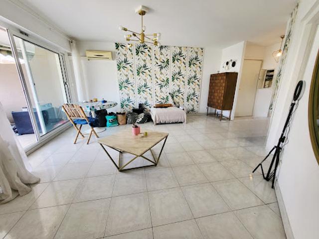 Vente Appartement 2 pièces 46 m2 Cavalaire sur Mer