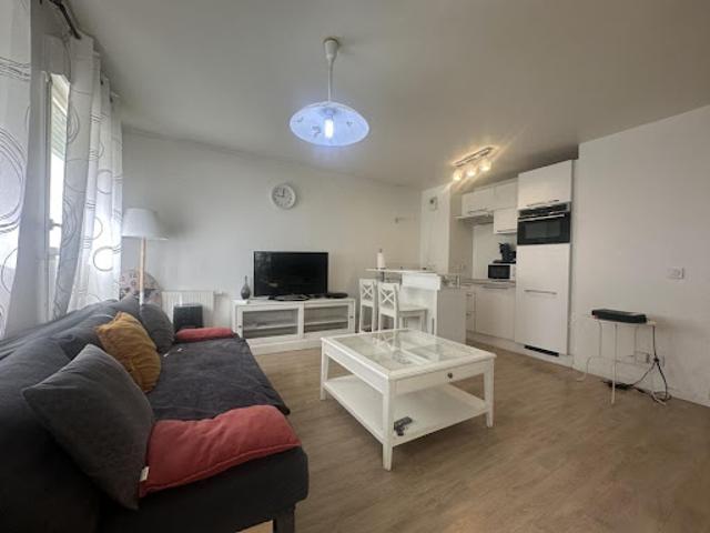 Vente Appartement 2 pièces 46 m2 Évry Courcouronnes