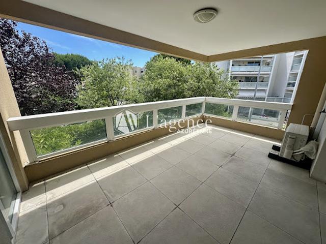 Vente Appartement 2 pièces 48.44 m2 Saint Laurent du Var