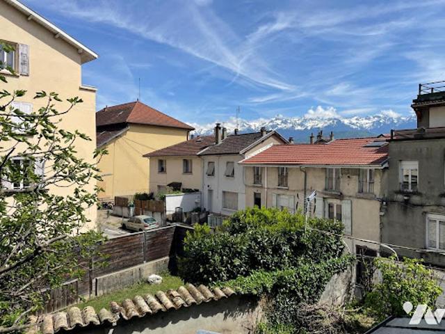 Vente Appartement 2 pièces 48.4 m2 La Tronche