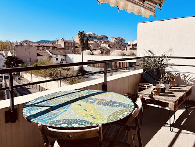 Vente Appartement 2 pièces 48.75 m2 Marseille 8ème