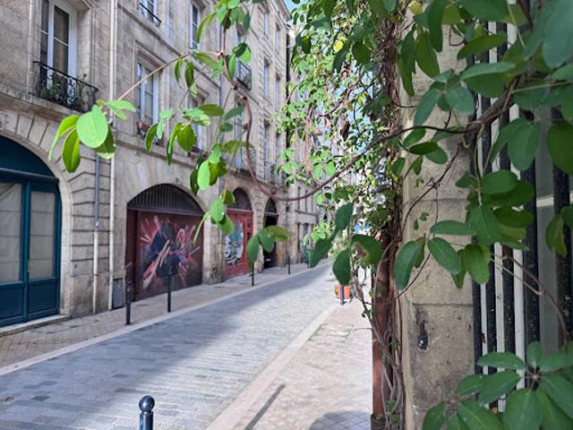Vente Appartement 2 pièces 48.7 m2 Bordeaux