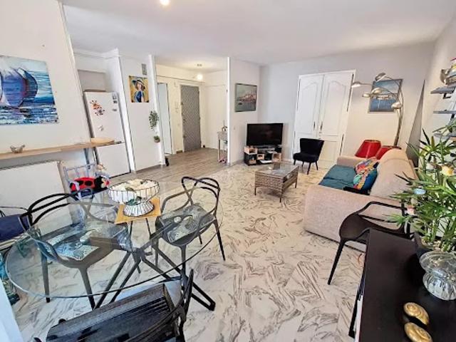 Vente Appartement 2 pièces 48.84 m2 Le Cannet