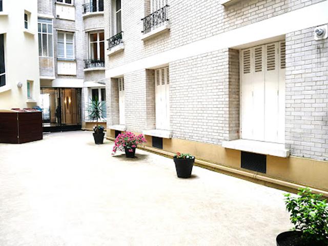 Vente Appartement 2 pièces 48.06 m2 Paris 17ème