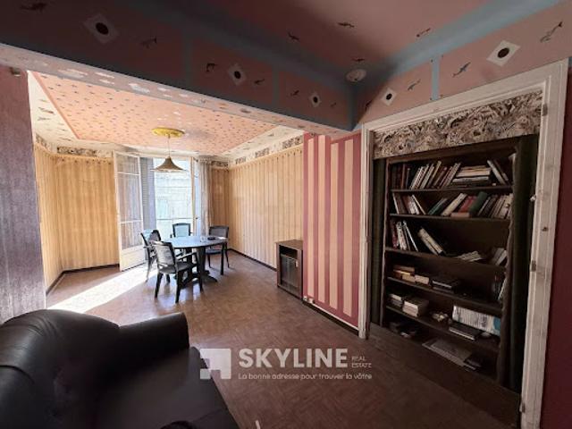 Vente Appartement 2 pièces 49.49 m2 Marseille 3ème