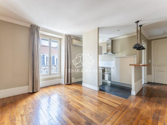 Vente Appartement 2 pièces 49.4 m2 Lyon 2ème
