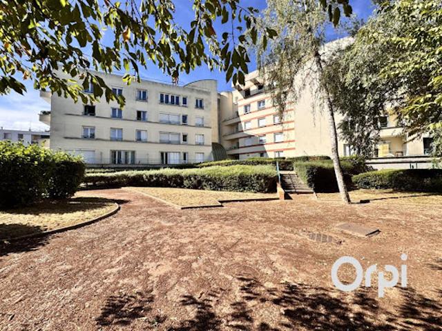 Vente Appartement 2 pièces 49.04 m2 Elancourt