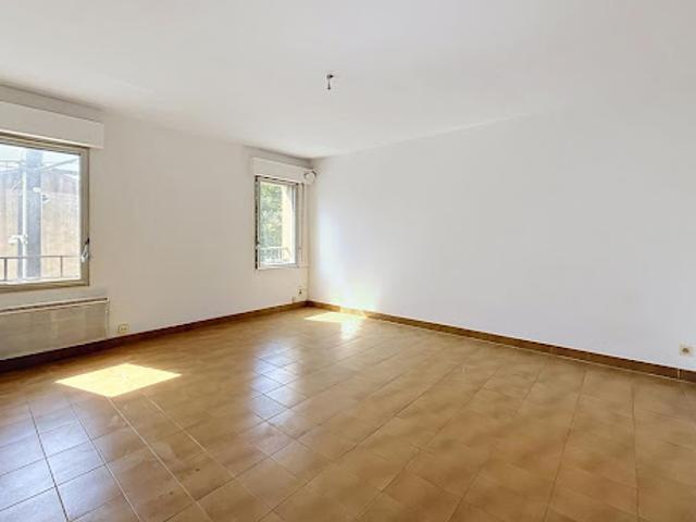 Vente Appartement 2 pièces 49.3 m2 Avignon