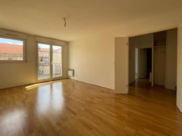 Vente Appartement 2 pièces 49 m2 Bussy Saint Georges