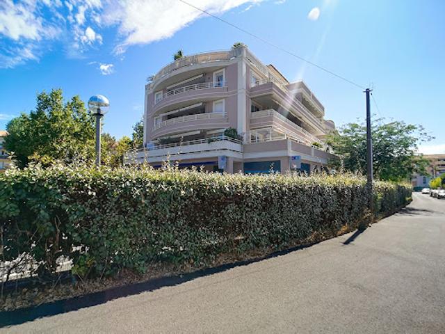 Vente Appartement 2 pièces 49 m2 Frejus