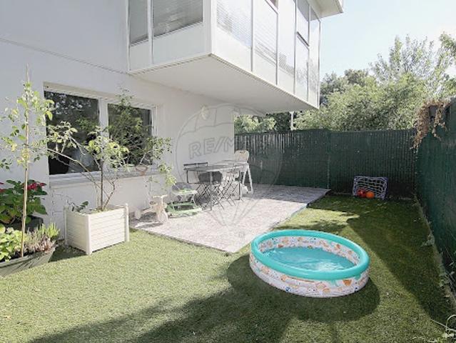 Vente Appartement 2 pièces 49 m2 Nanterre