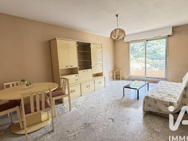 Vente Appartement 2 pièces 49 m2 Nice