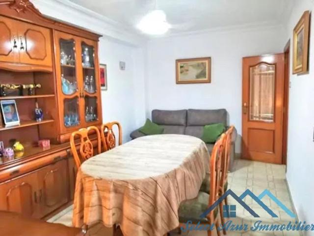 Vente Appartement 2 pièces 49 m2 Saint Laurent du Var