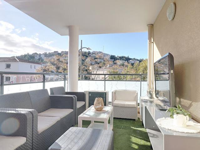 Vente Appartement 2 pièces 49 m2 Saint raphael