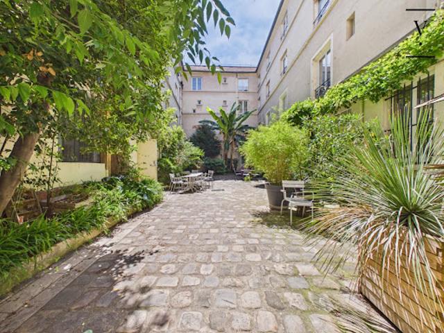 Vente Appartement 2 pièces 53.44 m2 Paris 11ème