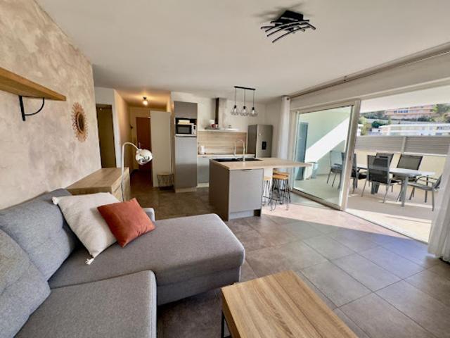 Vente Appartement 2 pièces 53 m2 Bastia