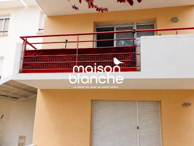 Vente Appartement 2 pièces 53.6 m2 Parthenay