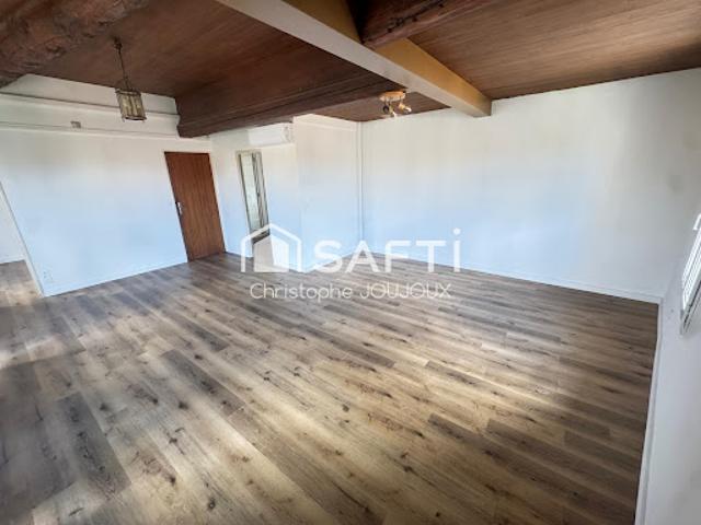 Vente Appartement 2 pièces 53 m2 Nimes