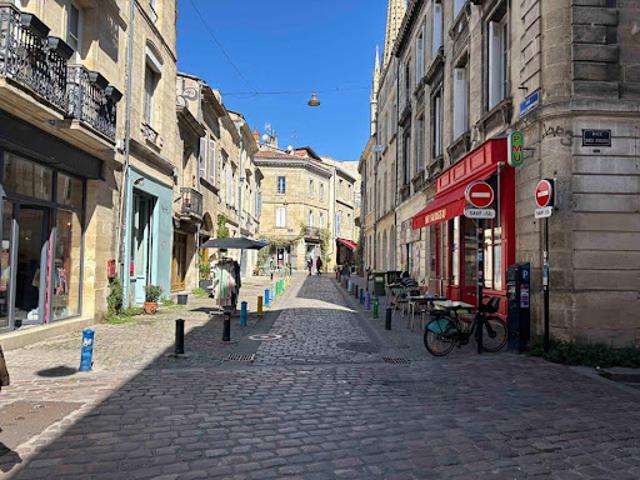 Vente Appartement 2 pièces 50.4 m2 Bordeaux