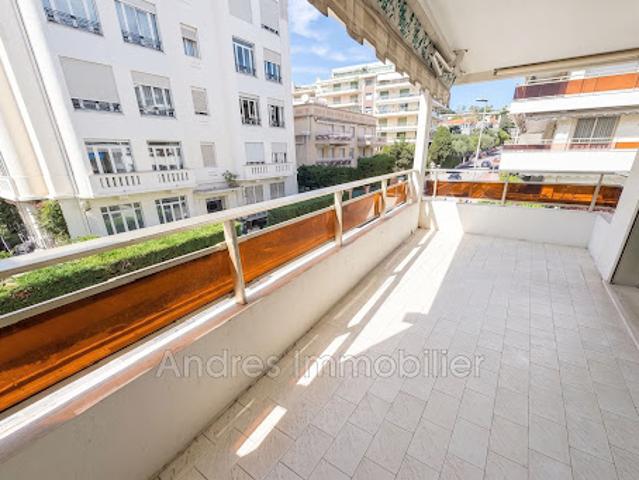 Vente Appartement 2 pièces 50.12 m2 Cannes